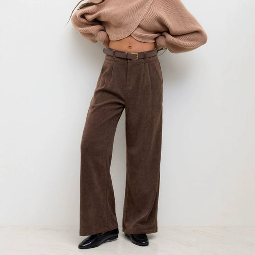 Damen Elegante und Weit geschnittene Cordhose Echo Archiv
