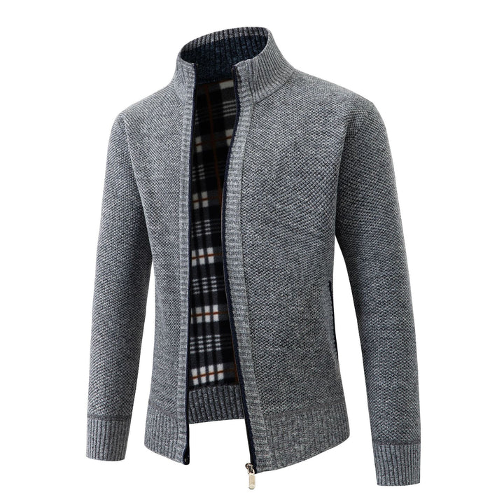 Herren Strickjacke mit modernem Stehkragen und klassischem Innenfutter Echoarchiv