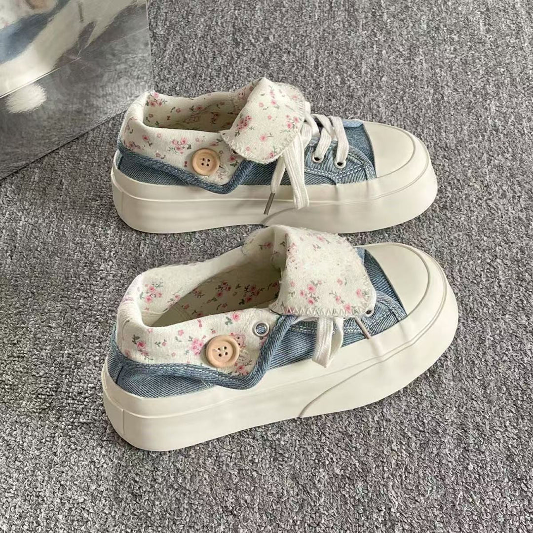 Damen Sneakers mit modischer Knopf-Details und innovativer Gummisohle Echo Archiv