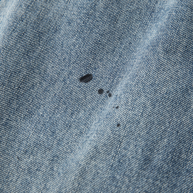 Herren Weite Relaxed-Fit Denimhose mit Paint‑Effekt und Knie‑Naht Echoarchiv