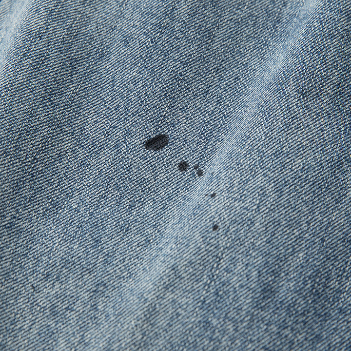 Herren Weite Relaxed-Fit Denimhose mit Paint‑Effekt und Knie‑Naht Echoarchiv