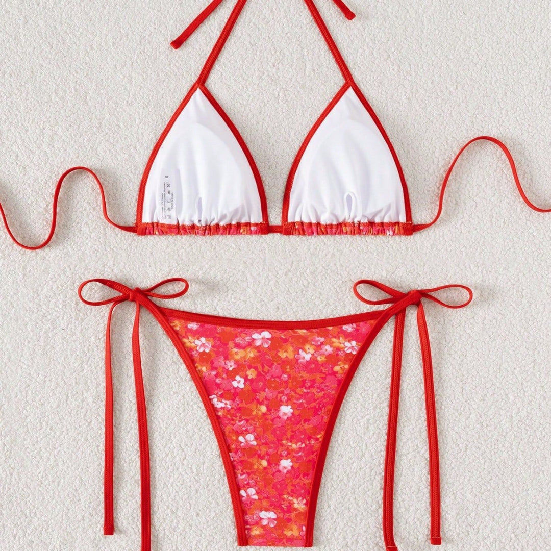Damen verspielter Triangel-Bikini mit seitlichen Bindebändern Echo Archiv