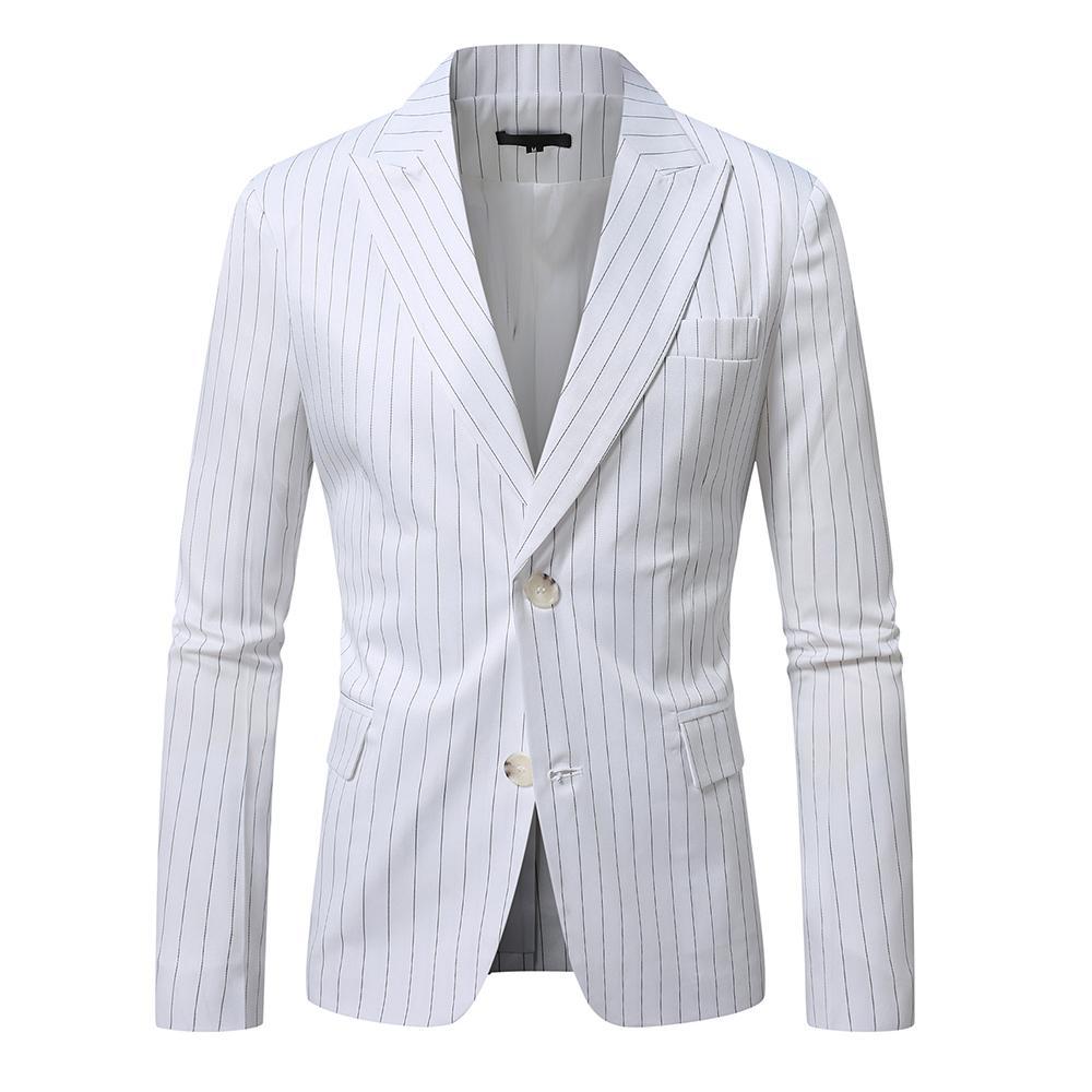 Herren Eleganter Streifenblazer mit modernem Schnitt und luxuriösen Details Echoarchiv