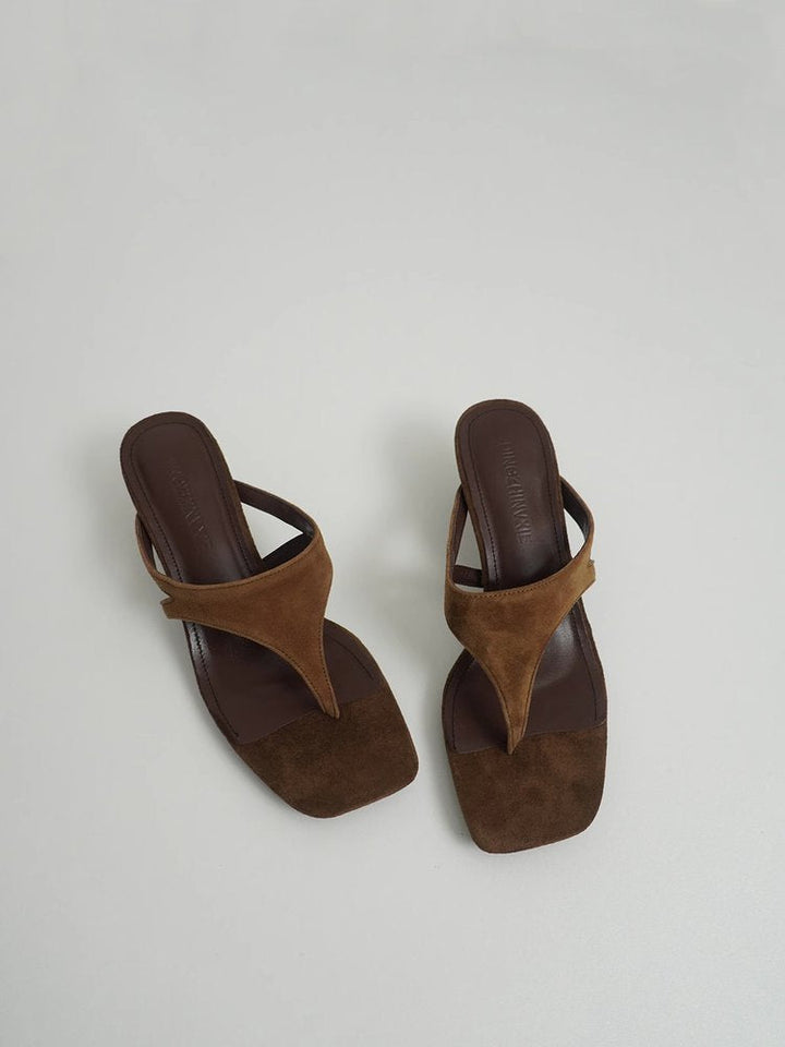 Damen elegante Zehentrenner-Pantoletten aus hochwertigem Wildleder mit bequemer Sohle Echoarchiv