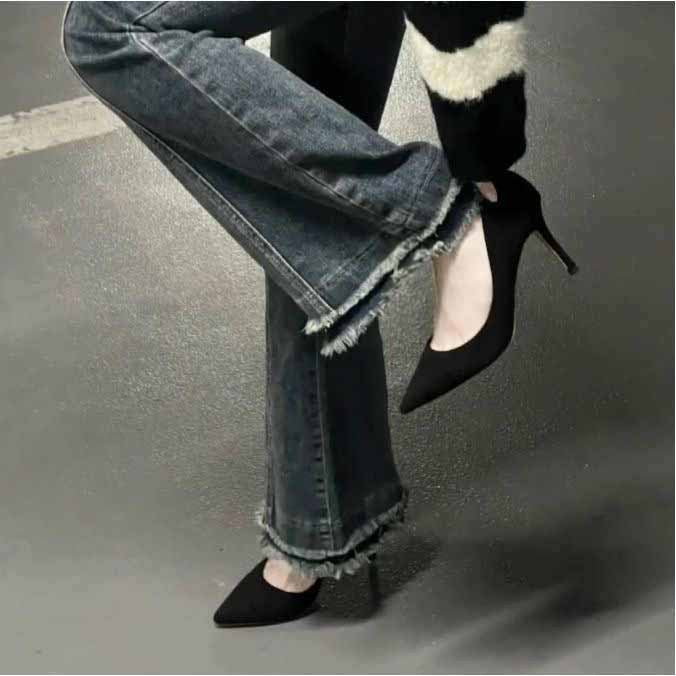 Damen Spitz zulaufende Stiletto-Pumps aus Samtoptik mit hohem Absatz Echo Archiv