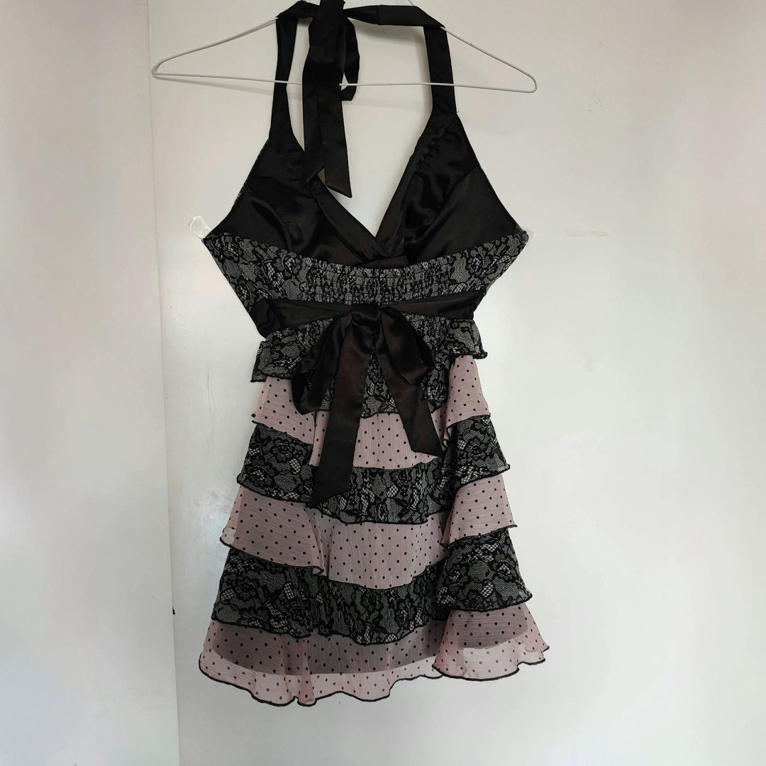 Damen Rüschen Kleid mit Spitzenoberteil Echo Archiv