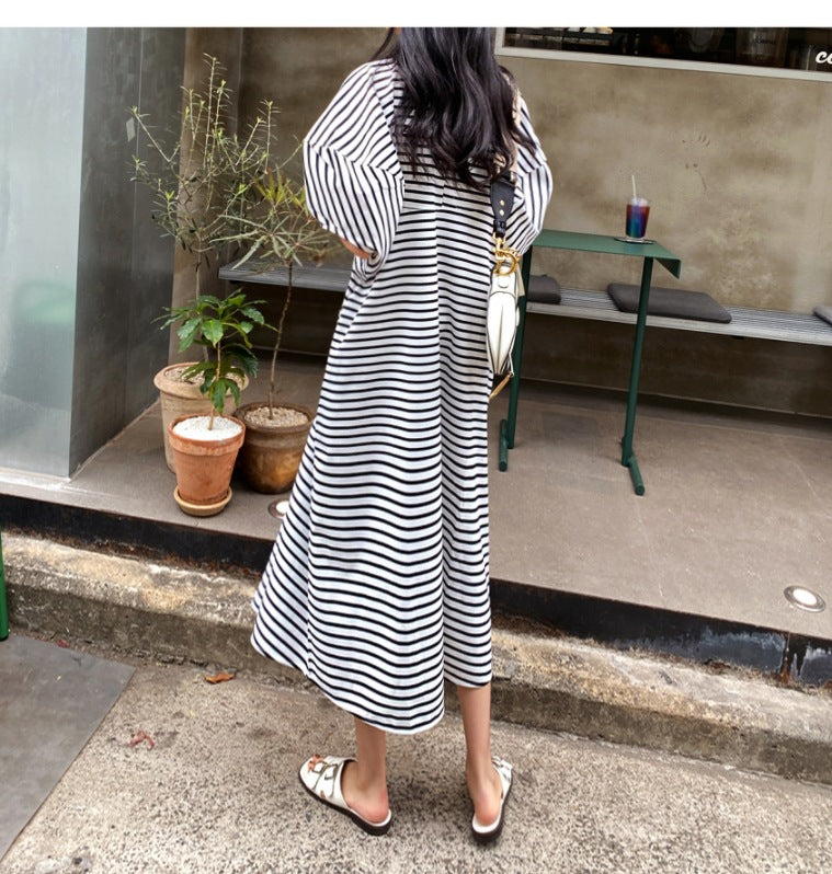 Damen Gestreiftes Midikleid mit A‑Linie, überschnittenen Schultern und voluminösen 3/4‑Ärmeln – Élara