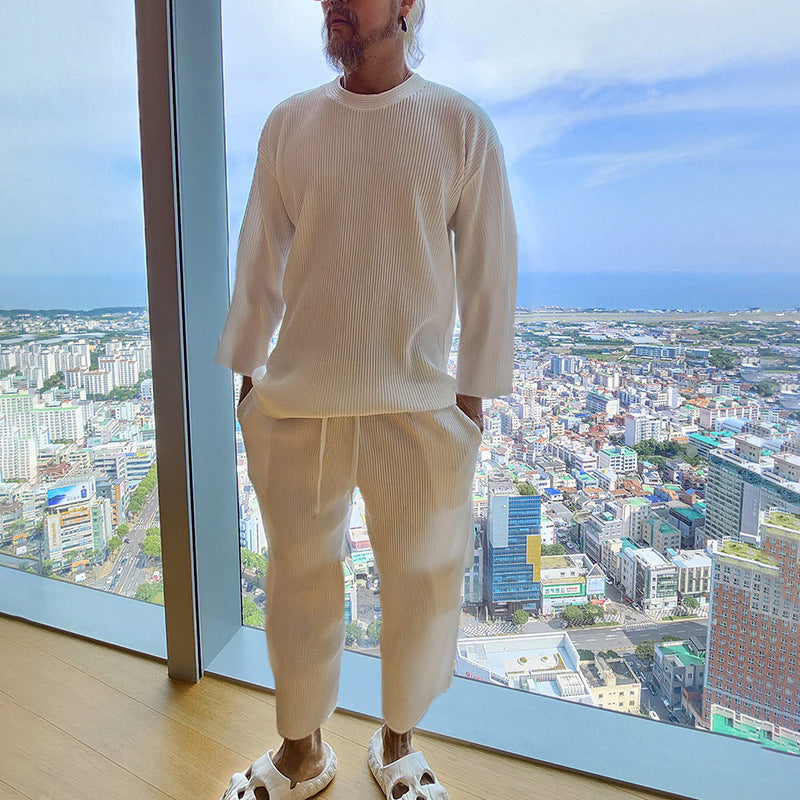 Herren Geripptes Lounge-Set mit Oversized-Langarmshirt und verkürzter Relax-Hose Echoarchiv