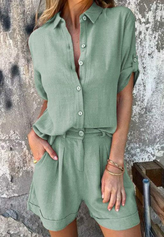 Damen Lässiges Jumpsuit mit Knopfverschlossenem Oberteil und Praktischem Taillenzug Echoarchiv