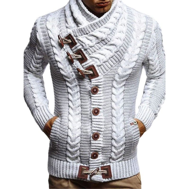 Herren Grobstrickjacke mit kreativem Schalkragen und Knopfdetails Echoarchiv