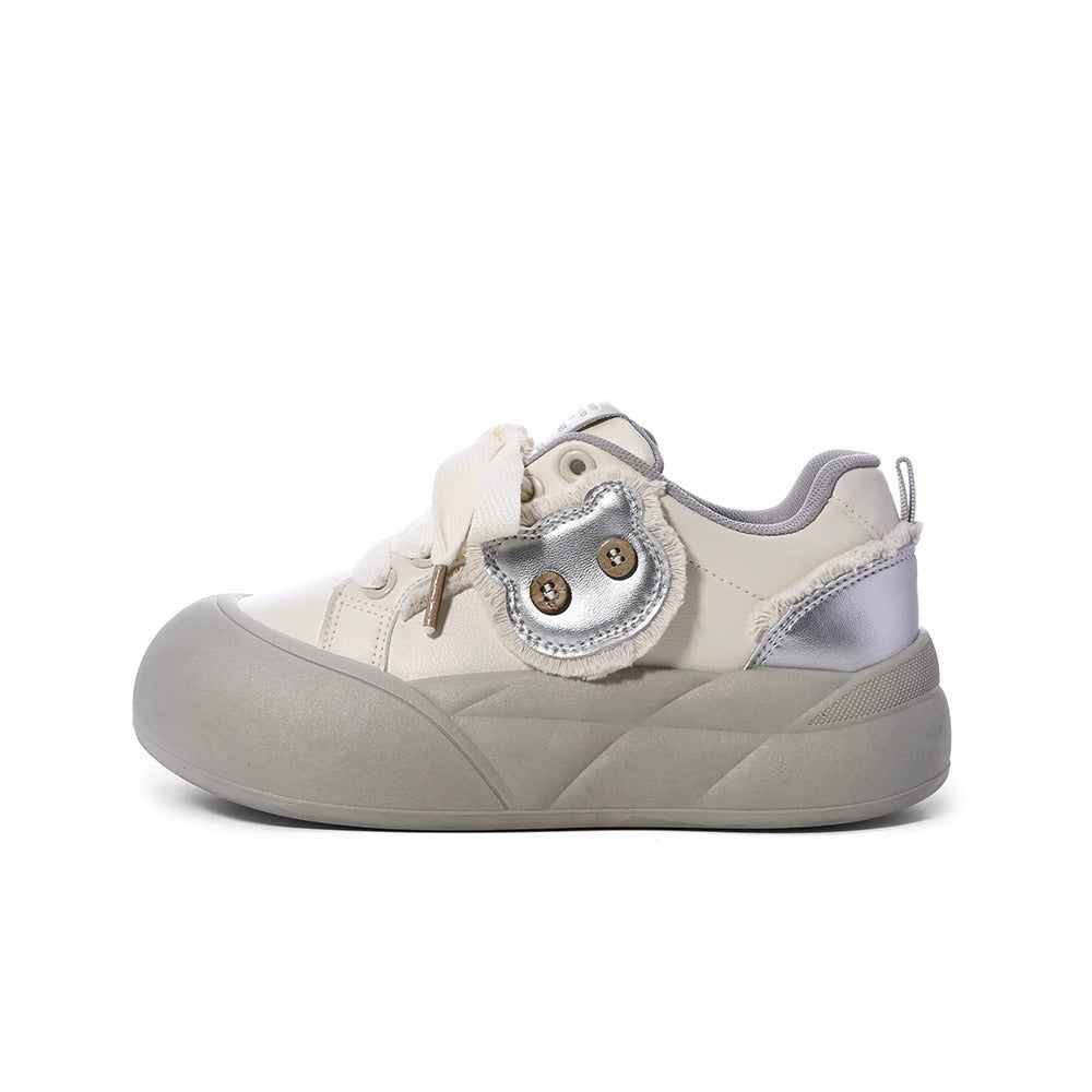 Damen Trendige Sneakers mit einzigartigem Blumen-Detail Echo Archiv