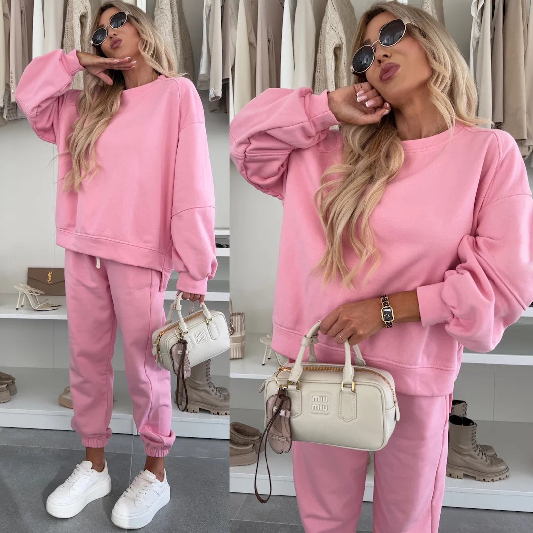 Damen Oversized Loungewear-Set aus weich angerautem Sweat mit Kordelzug-Jogginghose und relaxed Pullover – Élanora