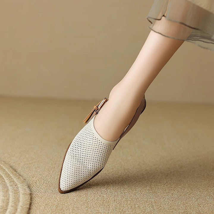 Damen Spitz zulaufende Slipper mit Fersenriemen, perforiertem Obermaterial und bequemem Blockabsatz – Lioré