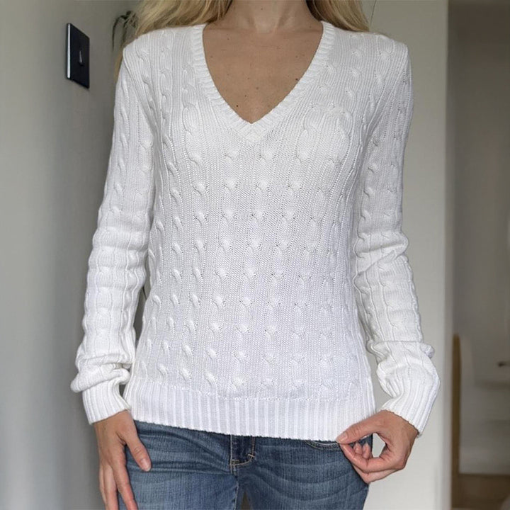 Damen Premium-Baumwollmix Zopfstrickpullover mit tiefem V-Ausschnitt und taillierter Silhouette – Mavelle