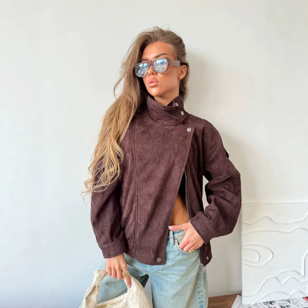 Damen Oversize Wildleder‑Optik Bikerjacke mit hohem Stehkragen Echoarchiv