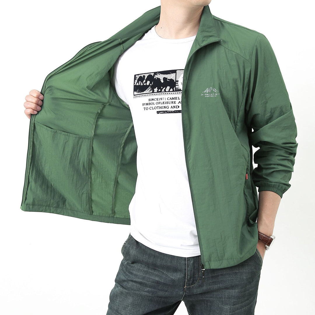 Herren Leichte Outdoorjacke mit verstellbarem Kragen Echo Archiv
