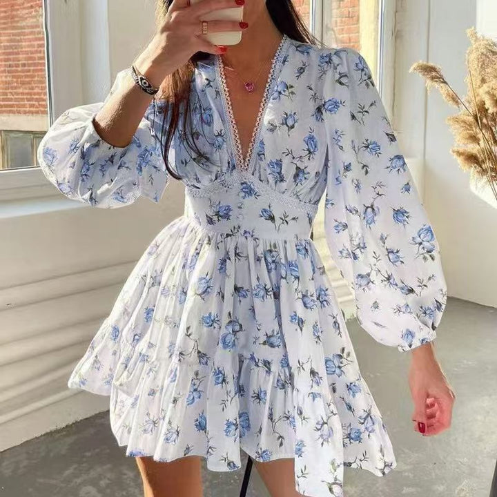 Damen Boho-florales Minikleid mit V-Ausschnitt und Puffärmeln – Élara