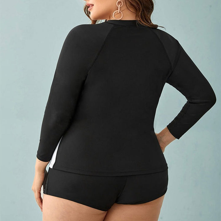 Damen Sportlicher Badeanzug mit langärmliger Jacke und Shorts Echo Archiv