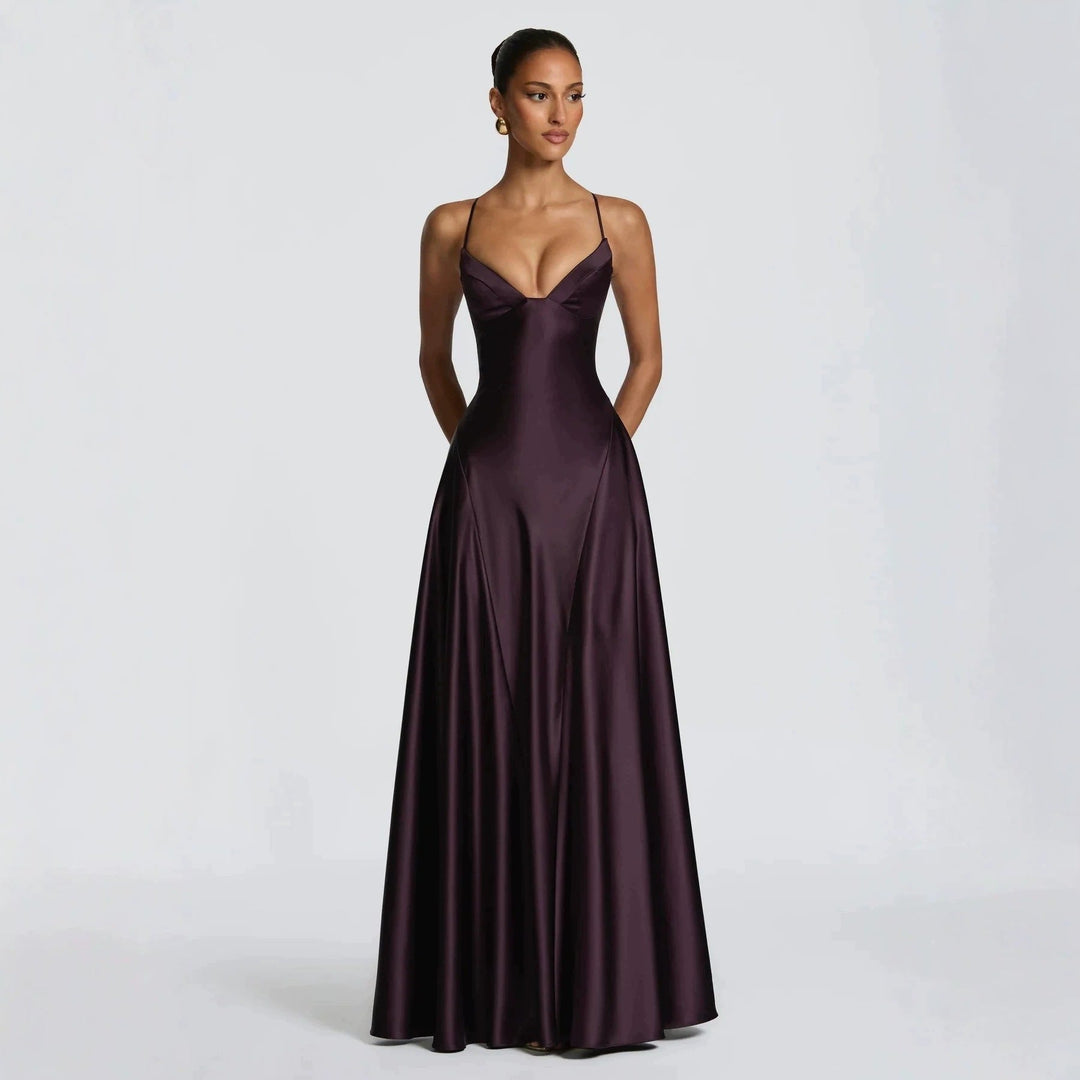Damen elegantes Satin-Maxikleid mit raffinierten Spaghettiträgern Echoarchiv