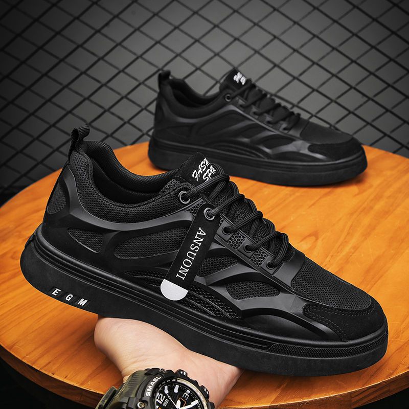 Damen Sportliche Sneakers mit atmungsaktivem Mesh-Obermaterial und flexibler Laufsohle Echo Archiv