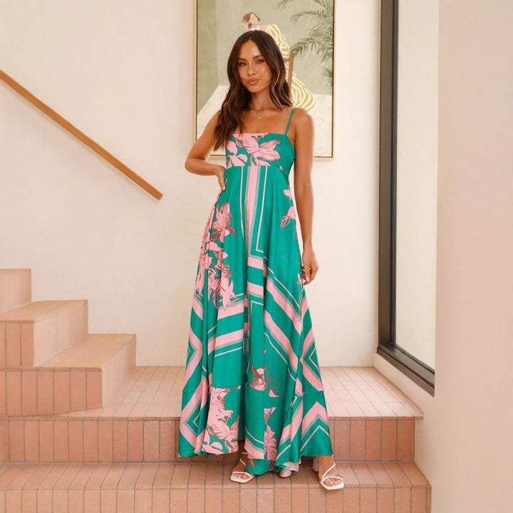 Damen Maxikleid mit elegantem floralem Design und schmalen Trägern Echo Archiv