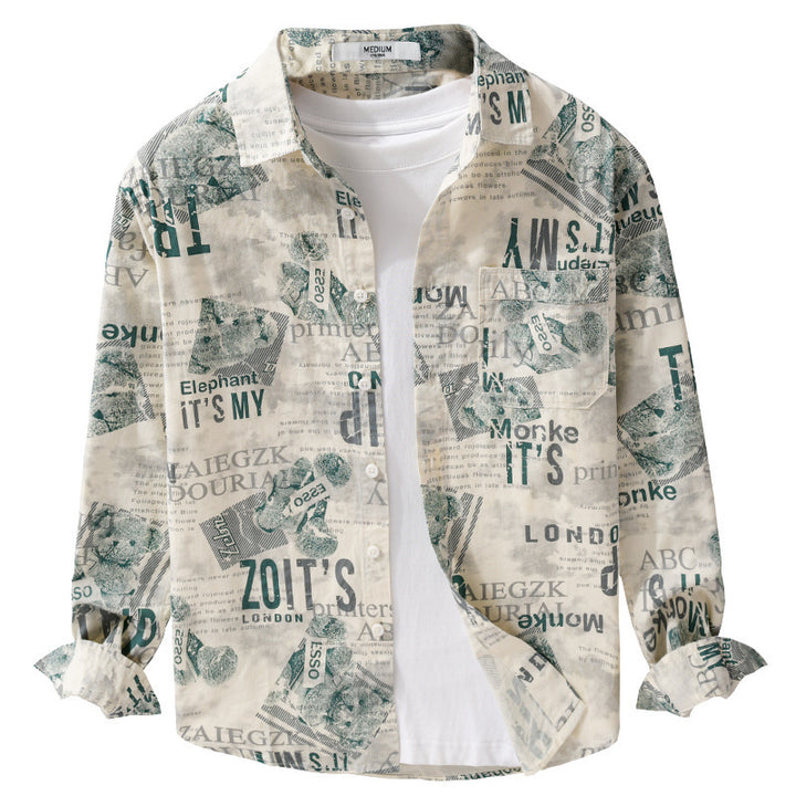 Herren Overshirt aus Baumwoll‑Leinen mit typografischem Zeitungsprint und Relaxed‑Fit Echoarchiv