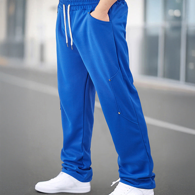 Herren Sportliche Jogginghose mit atmungsaktiven Mesh-Einsätzen und elastischem Bund Echoarchiv