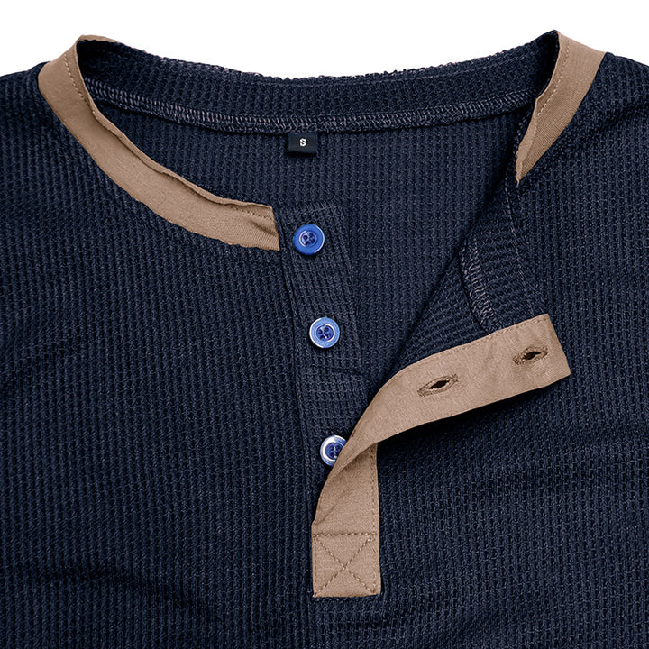 Herren Langarm-Henley-Shirt mit modernem Design Echoarchiv