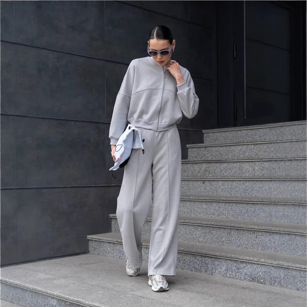 Damen nan zweiteiliges Velours-Loungewear-Set mit kurzem Zip-Hoodie und weiter Highwaist-Hose Echo Archiv