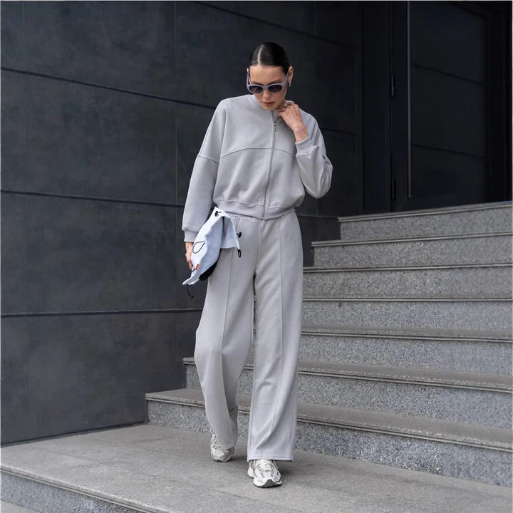 Damen nan zweiteiliges Velours-Loungewear-Set mit kurzem Zip-Hoodie und weiter Highwaist-Hose Echo Archiv