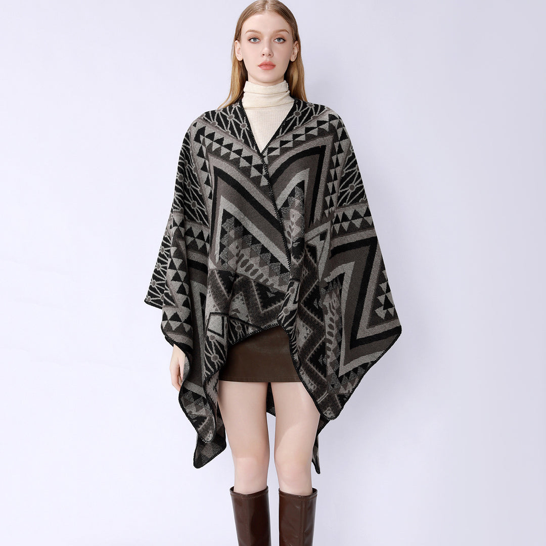 Damen Strukturiertes Jacquard-Poncho-Überwurf mit grafischem Ethno-Muster und offenem Kimono-Fall – Célinea