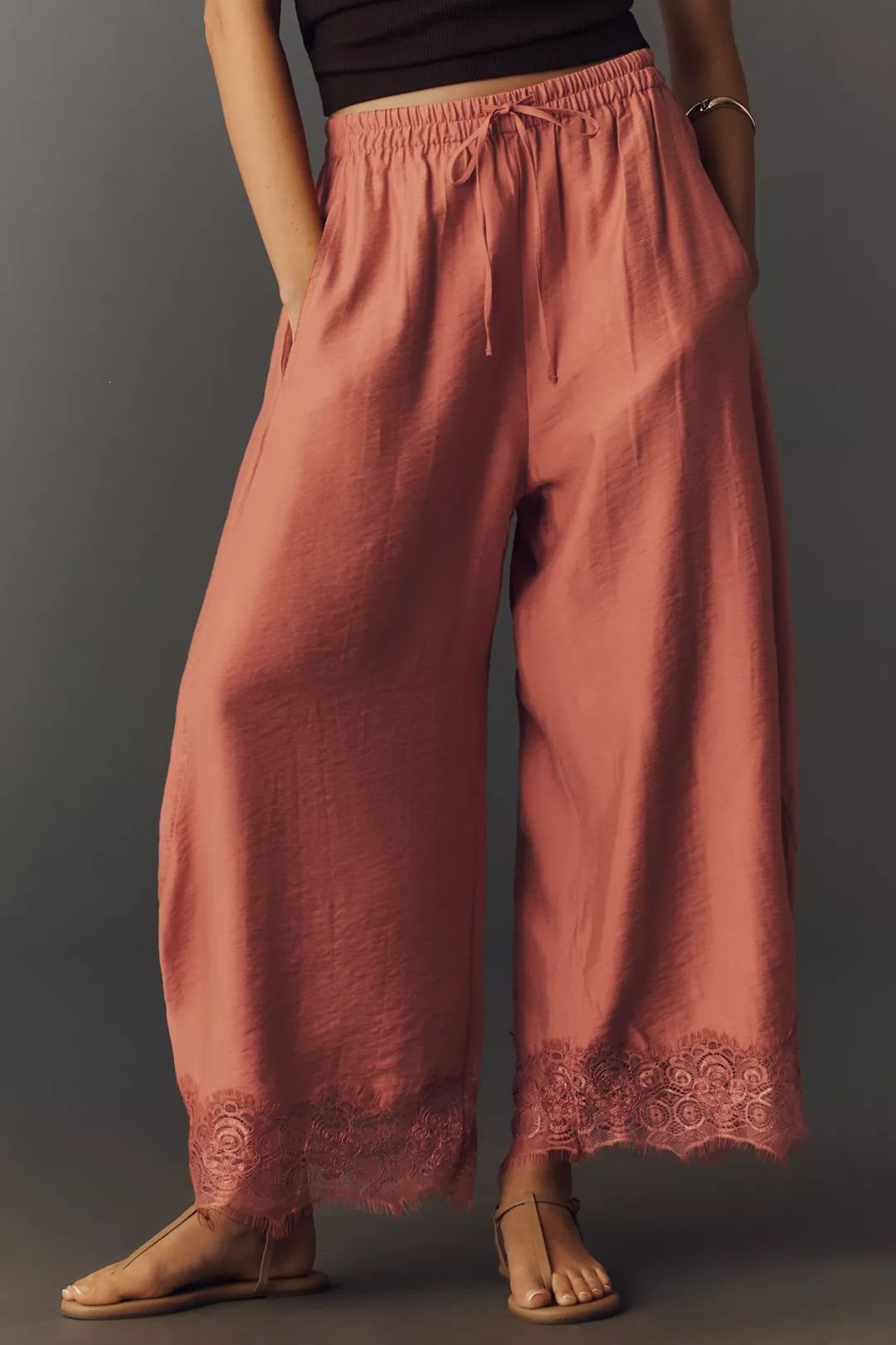 Damen Weite Palazzo-Hose mit elastischem Tunnelzugbund und Spitzenbesatz Echo Archiv