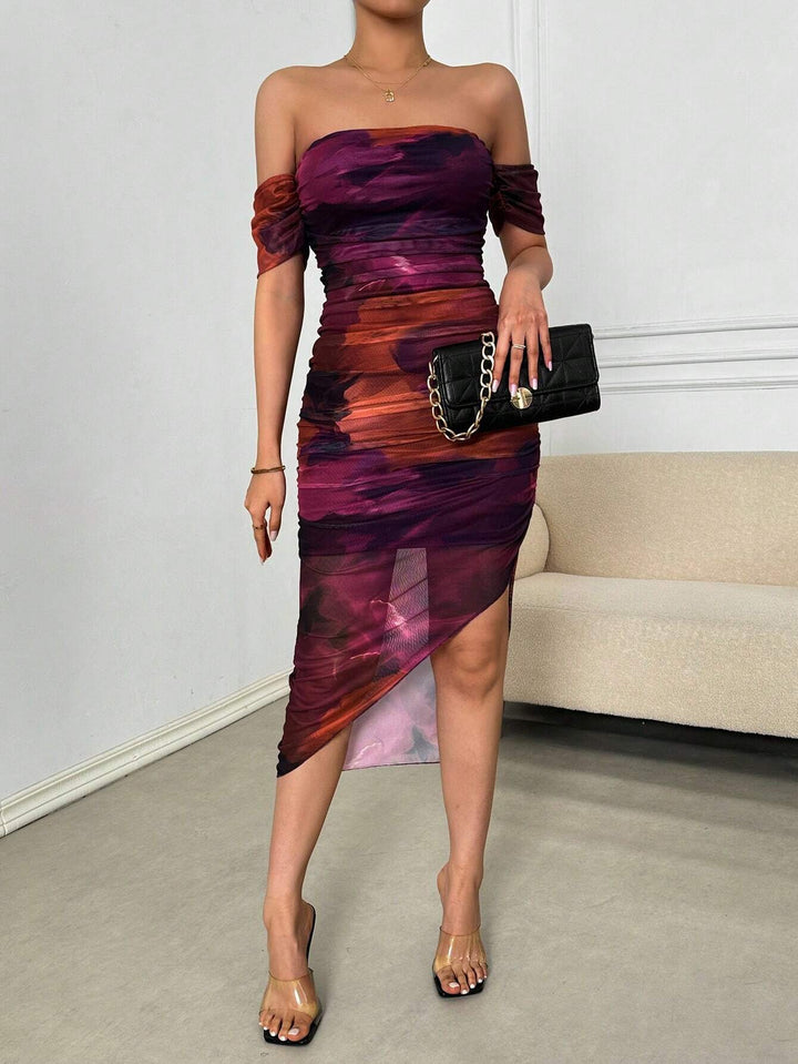 Damen Figurbetontes schulterfreies Maxikleid mit Raffung, Beinschlitz und Aquarell-Print Echo Archiv