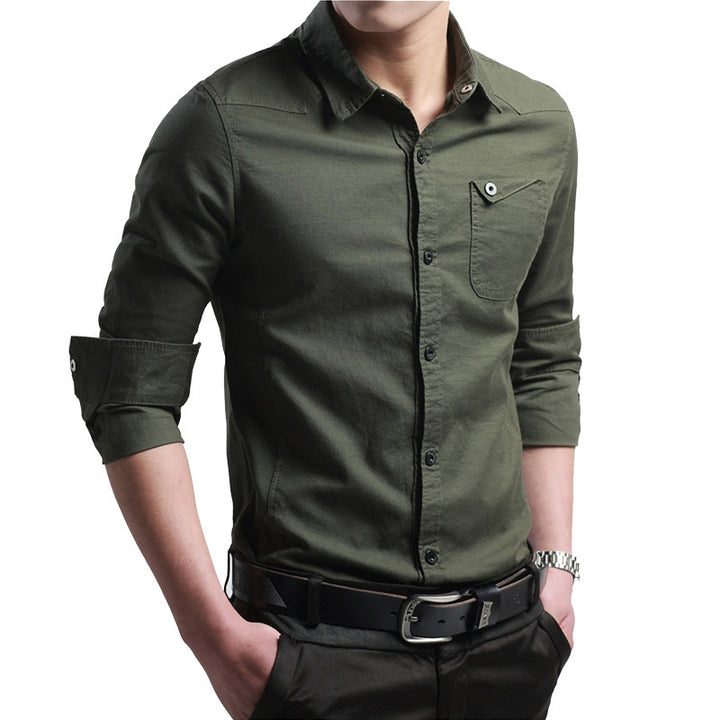 Herren Slim-Fit Baumwollhemd mit Kentkragen und Brusttasche Echo Archiv