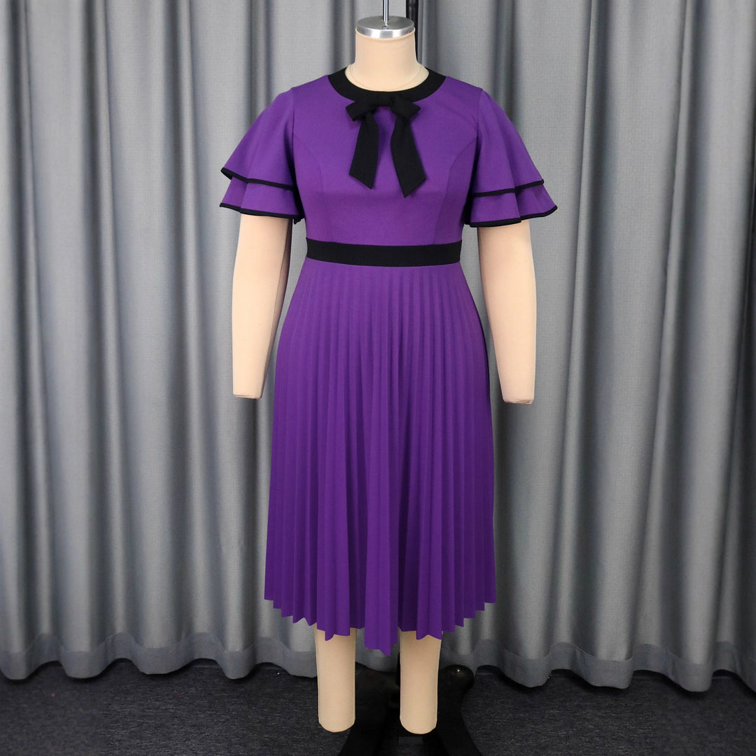 Damen plissiertes Midikleid mit eleganten Rüschendetails Echo Archiv