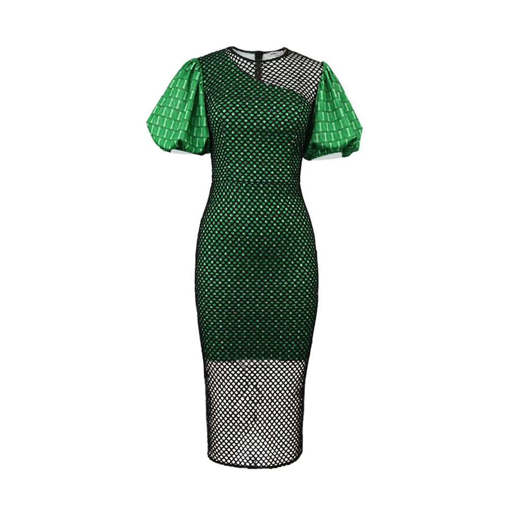 Damen figurbetontes Kleid mit innovativem Netzdesign und voluminösen Puffärmeln Echo Archiv