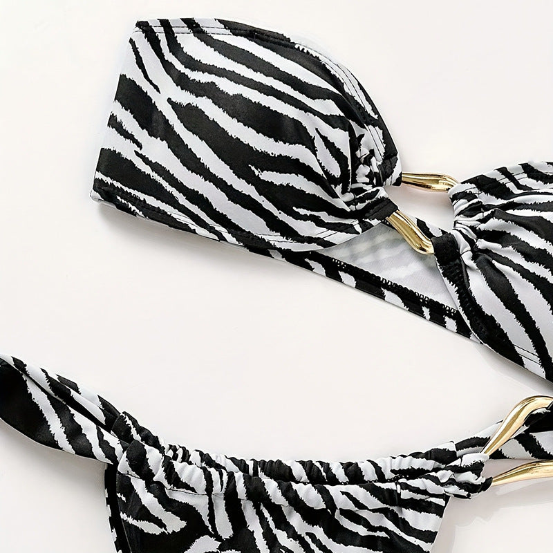 Damen Bandeau-Bikini mit hochwertigem Gold-Detail und elastischem Schnitt Echo Archiv