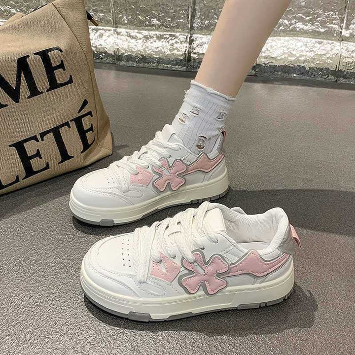 Damen Sneakers im modernen Floral-Design Echo Archiv