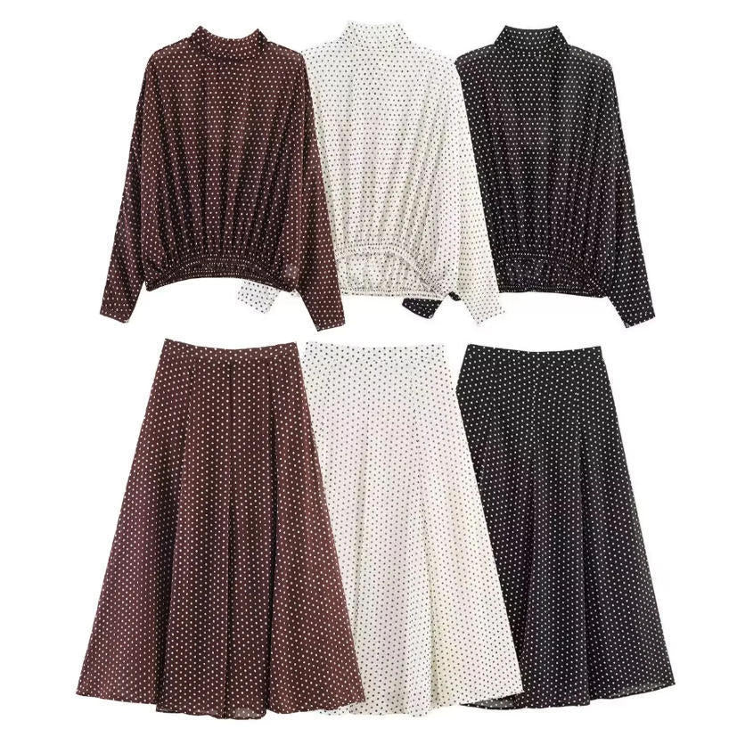 Damen Zweiteiliges Pünktchen-Set mit Stehkragenbluse und ausgestelltem Midirock Echo Archiv