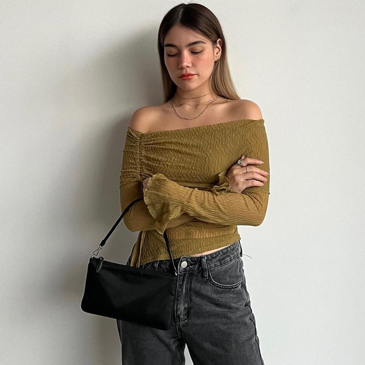 Damen Off-Shoulder Oberteil mit zarten Rüschendetails Echo Archiv
