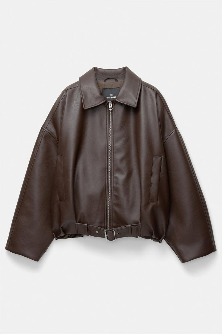 Damen nan kurz geschnittene Kunstlederjacke mit durchgehendem Reißverschluss und taillierendem Gürtel Echo Archiv