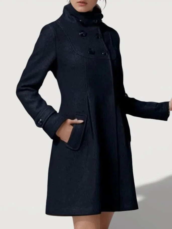 Damen Modische Übergangsjacke mit Kapuze und Knopfdetails – Célinea