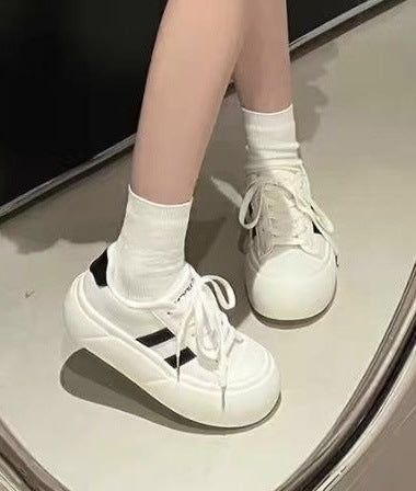 Damen modische Plattform Sneakers mit einzigartigem Schnürsystem Echo Archiv