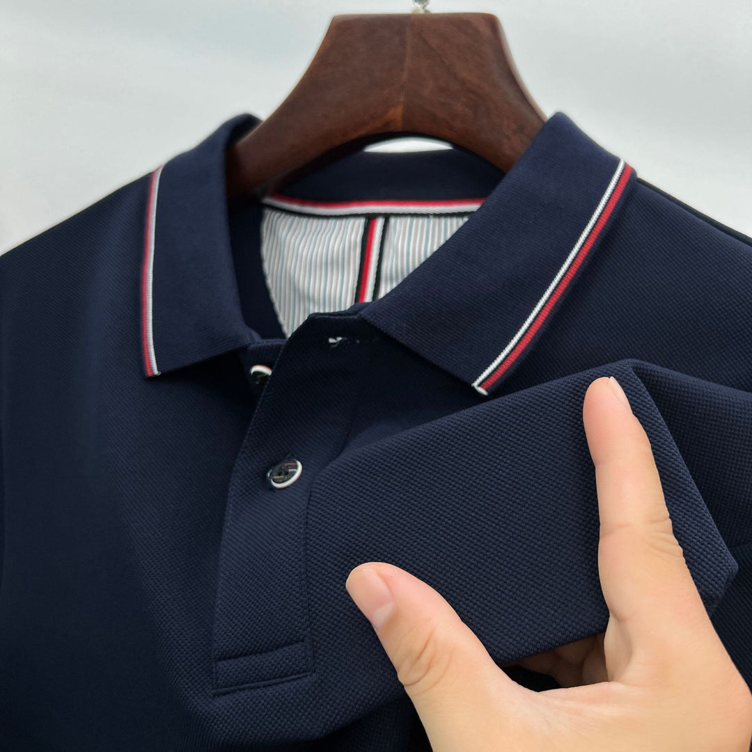 Herren elegantes Langarm-Polo mit modernem Kragen und stylischen Akzenten Echoarchiv