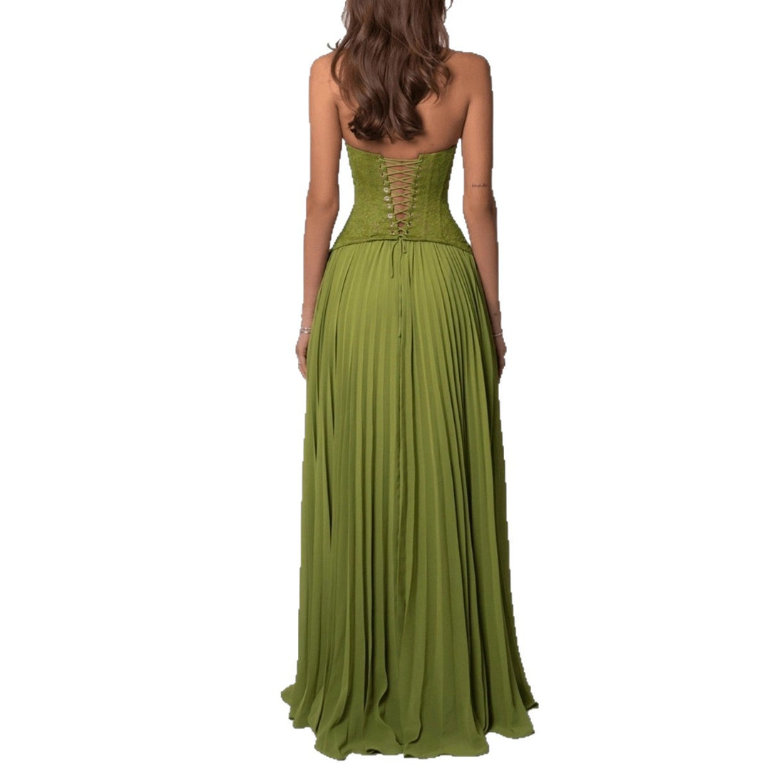Damen nan elegantes Abendkleid mit Spitzenkorsett und plissiertem Maxirock Echo Archiv