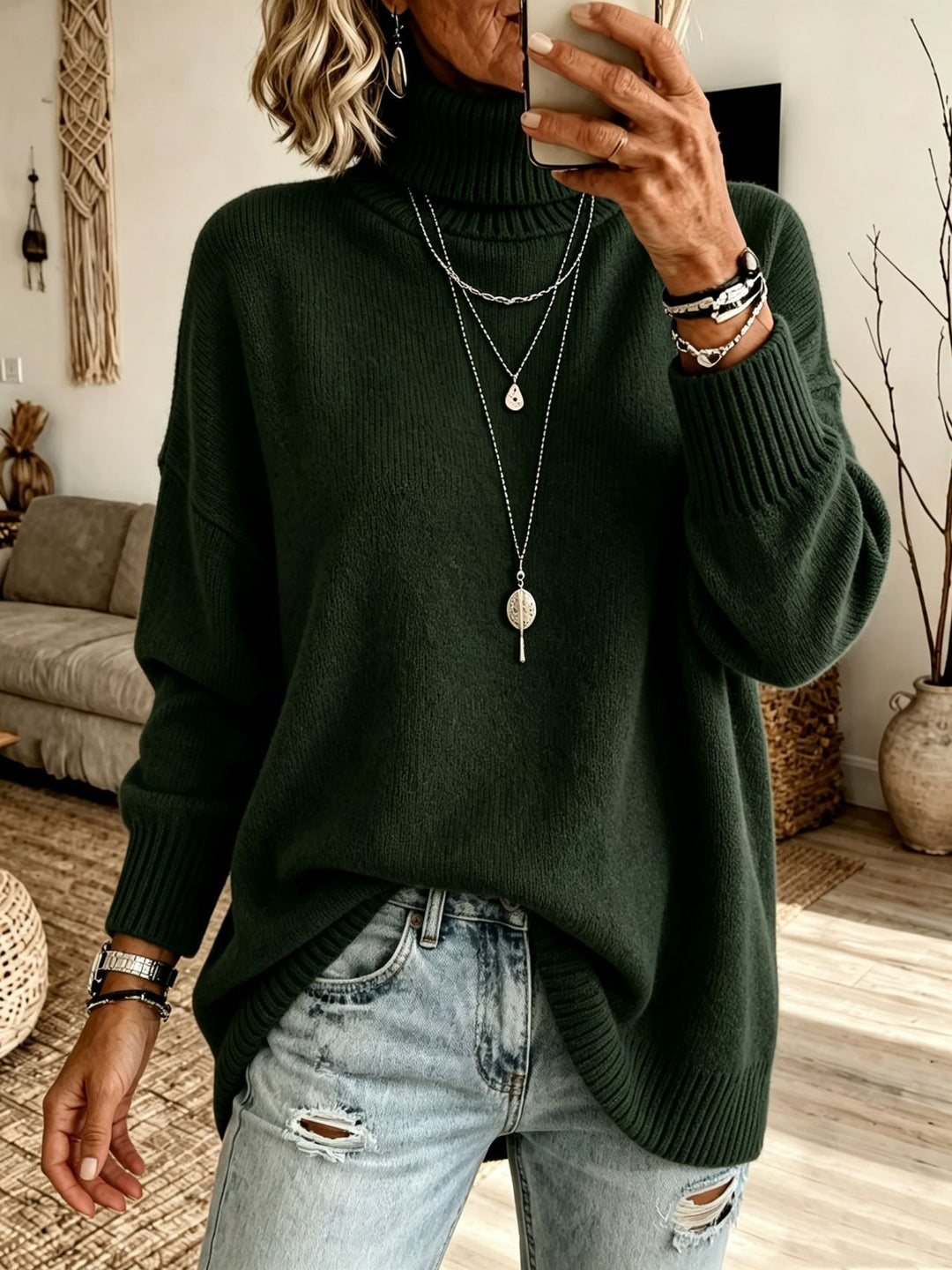 Damen Oversize Rollkragenpullover aus Feinstrick mit gerippten Bündchen und überschnittener Schulter – Mavelle