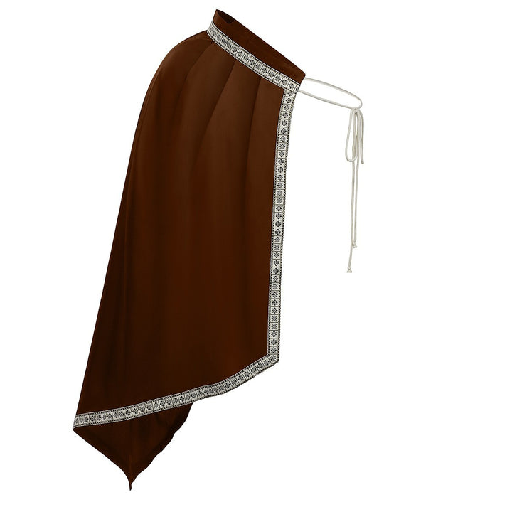 Unisex Schulterplattencape mit geschnürtem Kragen, Kunstfellbesatz, verstellbaren Lederriemen und asymmetrischer Schleppe – Taviero