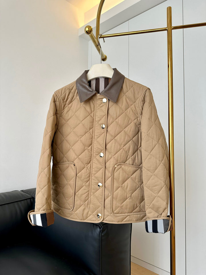 Damen Modische Steppjacke mit eleganter Lederkragen Echoarchiv