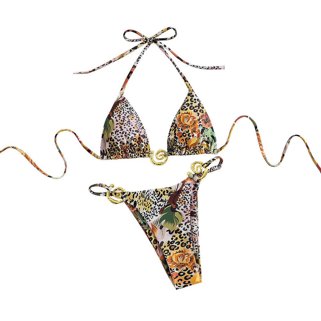Damen Triangel-Bikini mit eleganten Gold-Details und farbenfrohem Blumendruck Echo Archiv