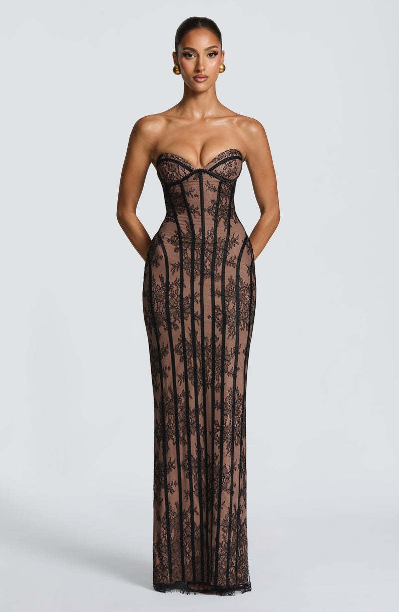 Damen Elegantes Spitzenkleid im figurbetonten Design Echo Archiv